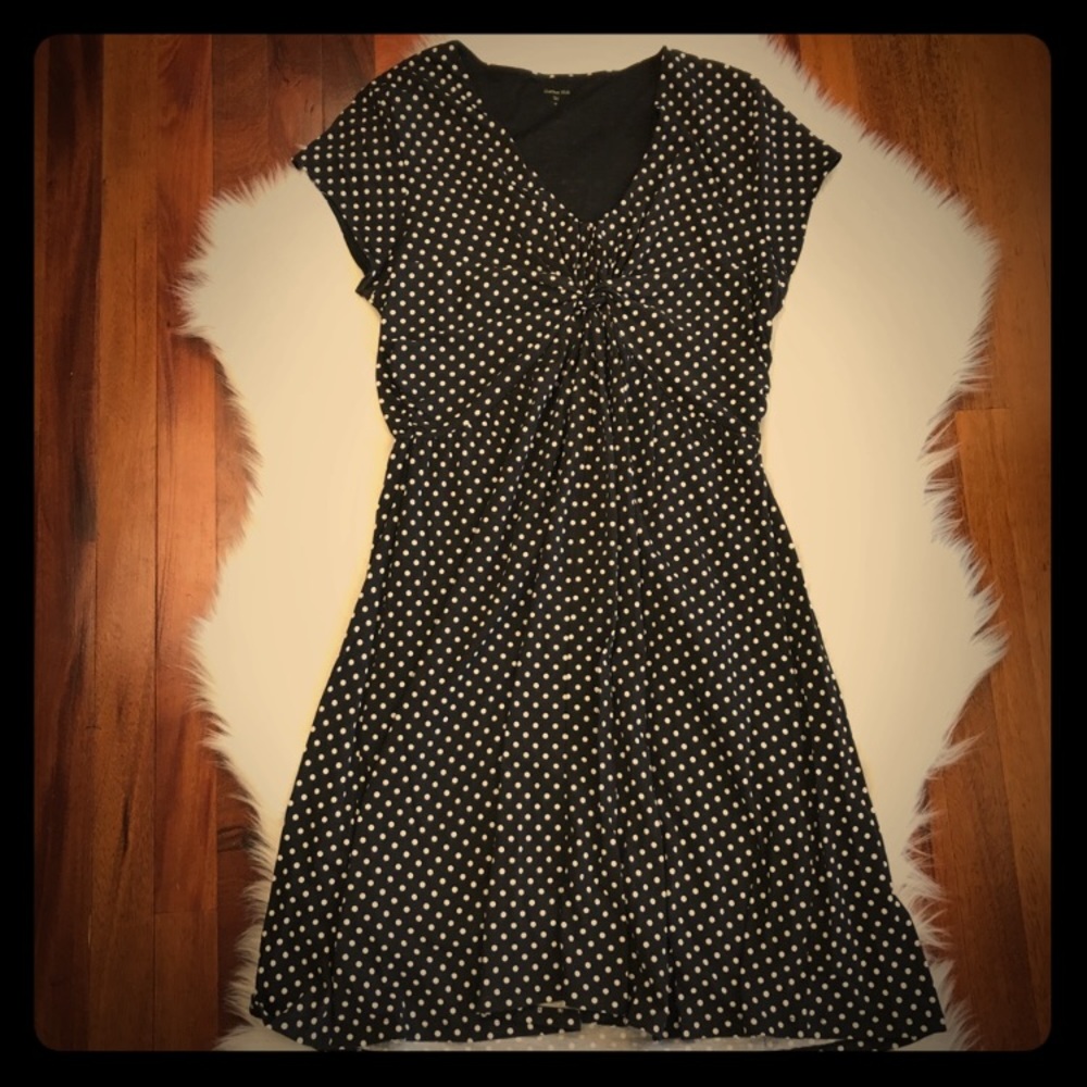 Garnet Hill. Polka Dot. Cap sleeve dress.